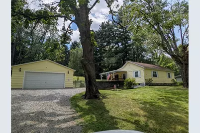30 Bloxsom Ln, Union Township, PA 15332 - Photo 1