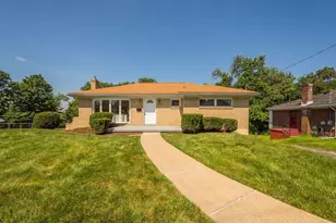 4734 Lolly Dr, Monroeville, PA 15146 - Photo 1