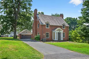 1130 Woodlawn Ave, Bethel Park, PA 15102 - Photo 1