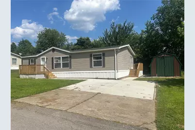 112 Marylynn Lane, Adams Township, PA 16059 - Photo 1