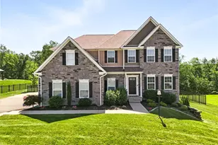 214 Stoneridge Ln, Adams Township, PA 16046 - Photo 1