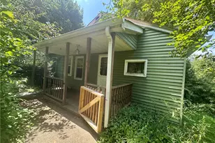 102 Morgan Ln, Center Township, PA 15061 - Photo 1