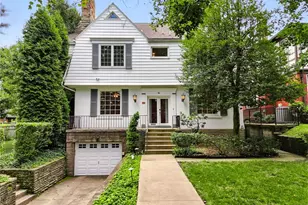 5722 Aylesboro St, Pittsburgh, PA 15217 - Photo 1