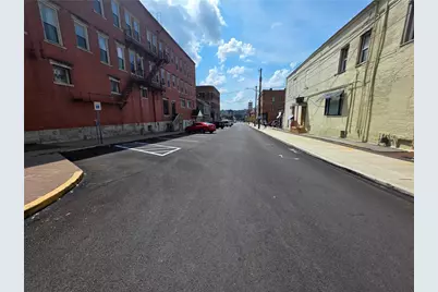 109 W New Castle, Butler, PA 16001 - Photo 4