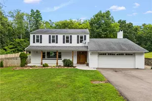 209 Robinhood Ln, Peters Township, PA 15317 - Photo 1