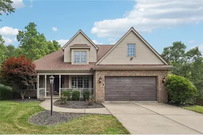 135 Hunter Dr, Cranberry Township, PA 16066 - Photo 1