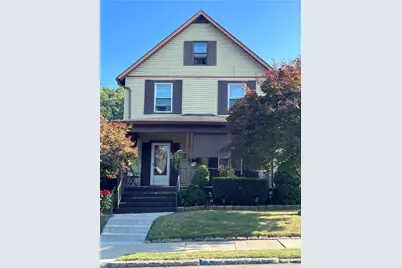 823 Crescent Ave, Ellwood City, PA 16117 - Photo 1