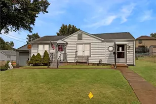 202 N 4th St, Daugherty Township, PA 15066 - Photo 1