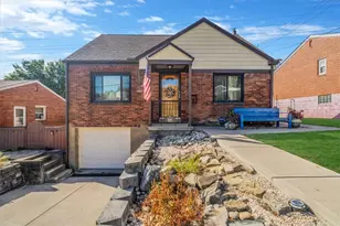 1004 Elwell St, Pittsburgh, PA 15207 - Photo 1