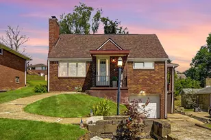 128 Delfred Dr, Collier Township, PA 15106 - Photo 1