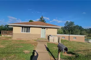 199 Edgewood Ave, Aliquippa, PA 15001 - Photo 1