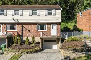 810 Killarney Dr, Pittsburgh, PA 15234 - Photo 1