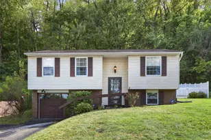 197 Pinehurst Dr, Economy, PA 15042 - Photo 1