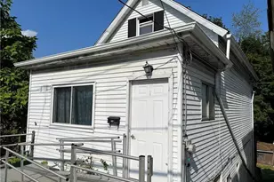 506 Lowry Ave, Jeannette, PA 15644 - Photo 1