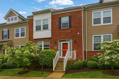 309 Trafalgar Square, Cranberry Township, PA 16066 - Photo 1