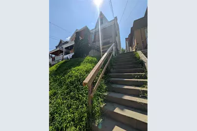 447 Hays #2, Pittsburgh, PA 15210 - Photo 1