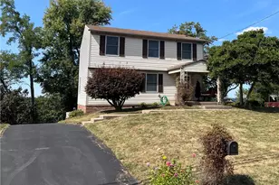 156 Rivercrest Dr, Coraopolis, PA 15108 - Photo 1