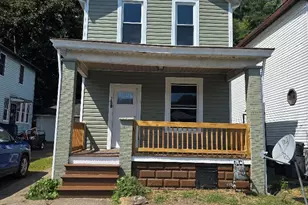 750 19th Ave, New Brighton, PA 15066 - Photo 1