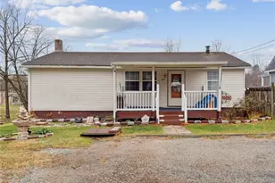 1013 Franklin St, Scottdale, PA 15683 - Photo 1