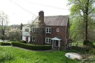 130 Orchard Dr, Pittsburgh, PA 15235 - Photo 1