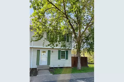 312 Parkwood Dr, Cranberry Township, PA 16066 - Photo 1