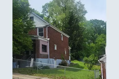 2722 Bethesda  St, Pittsburgh, PA 15227 - Photo 1