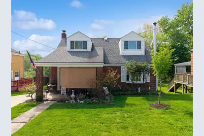 704 Macfarlane Dr, Pittsburgh, PA 15235 - Photo 1