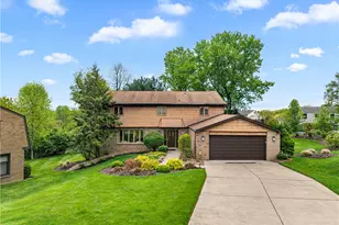 120 Windsor Ct, Monroeville, PA 15146 - Photo 1