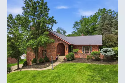2483 Southvue Drive, Pittsburgh, PA 15241 - Photo 1
