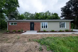 1165 Kings Ln, Coraopolis, PA 15108 - Photo 1