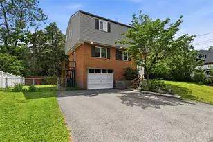 239 Golden Gate Dr, Verona, PA 15147 - Photo 1
