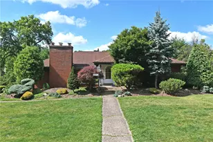 4944 Plymouth Rd, Pittsburgh, PA 15227 - Photo 1