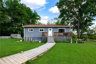 58 Bassick Ln, Pymatuning Township, PA 16154 - Photo 1