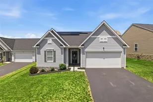 812 Curtman Ct, Pittsburgh, PA 15068 - Photo 1