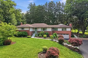111 Cedar Dr, Peters Township, PA 15317 - Photo 1