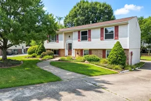 313 Meadow Dr, Cranberry Township, PA 16066 - Photo 1