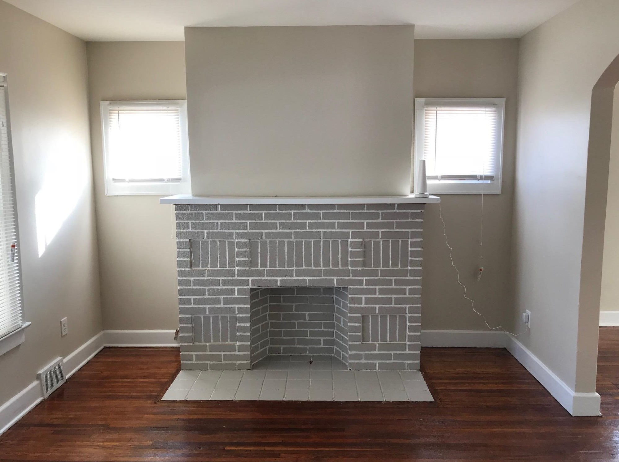 553 Townsend Ave, Columbus, OH 43223-1823