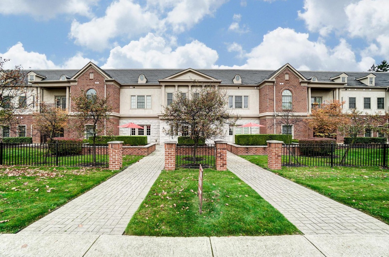 705 State St, Westerville, OH 43081-3316