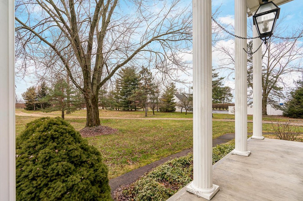 6463 Maxtown Rd, Westerville, OH 43082-8685
