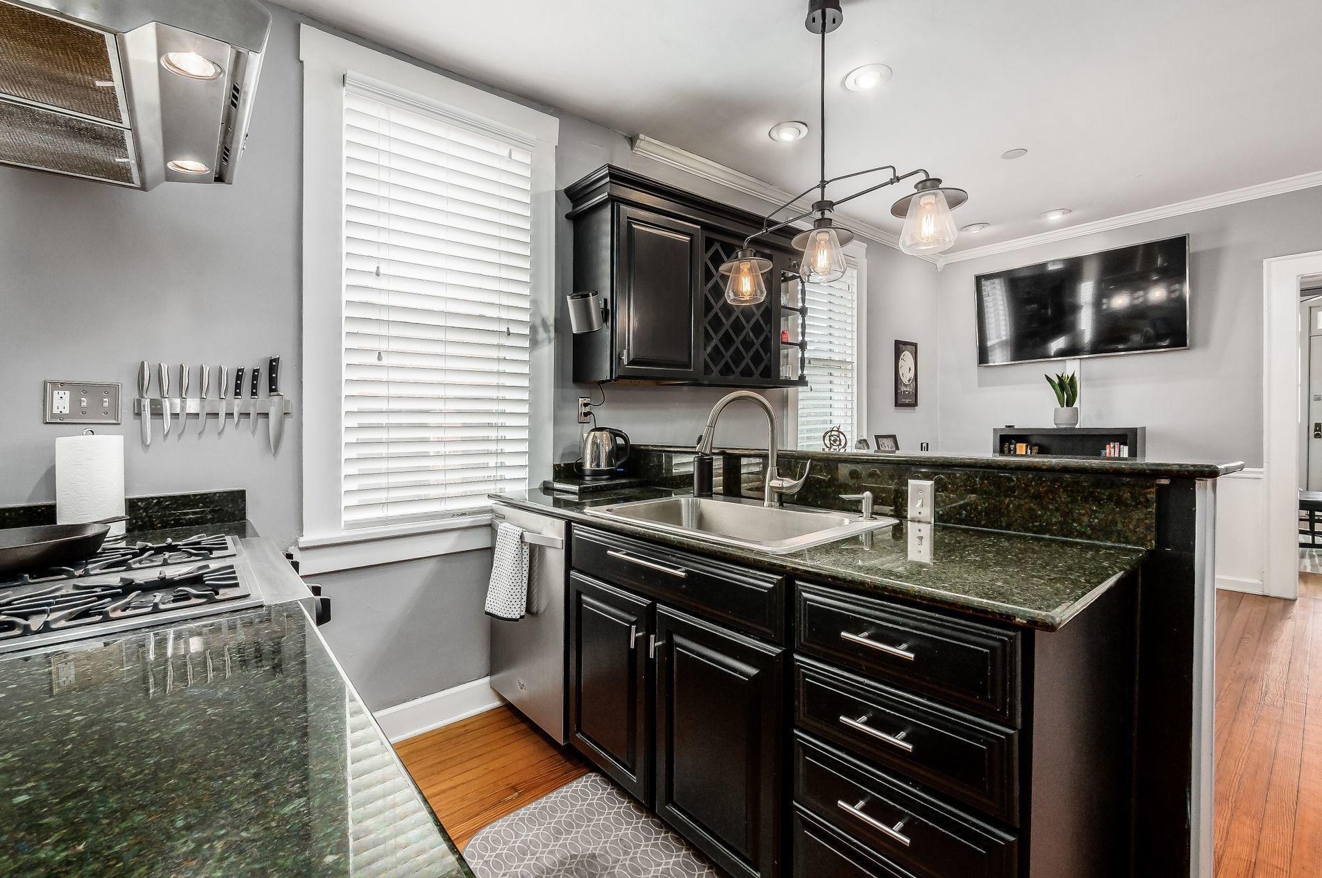 204 Jackson St, Columbus OH 43206-1229 exterior