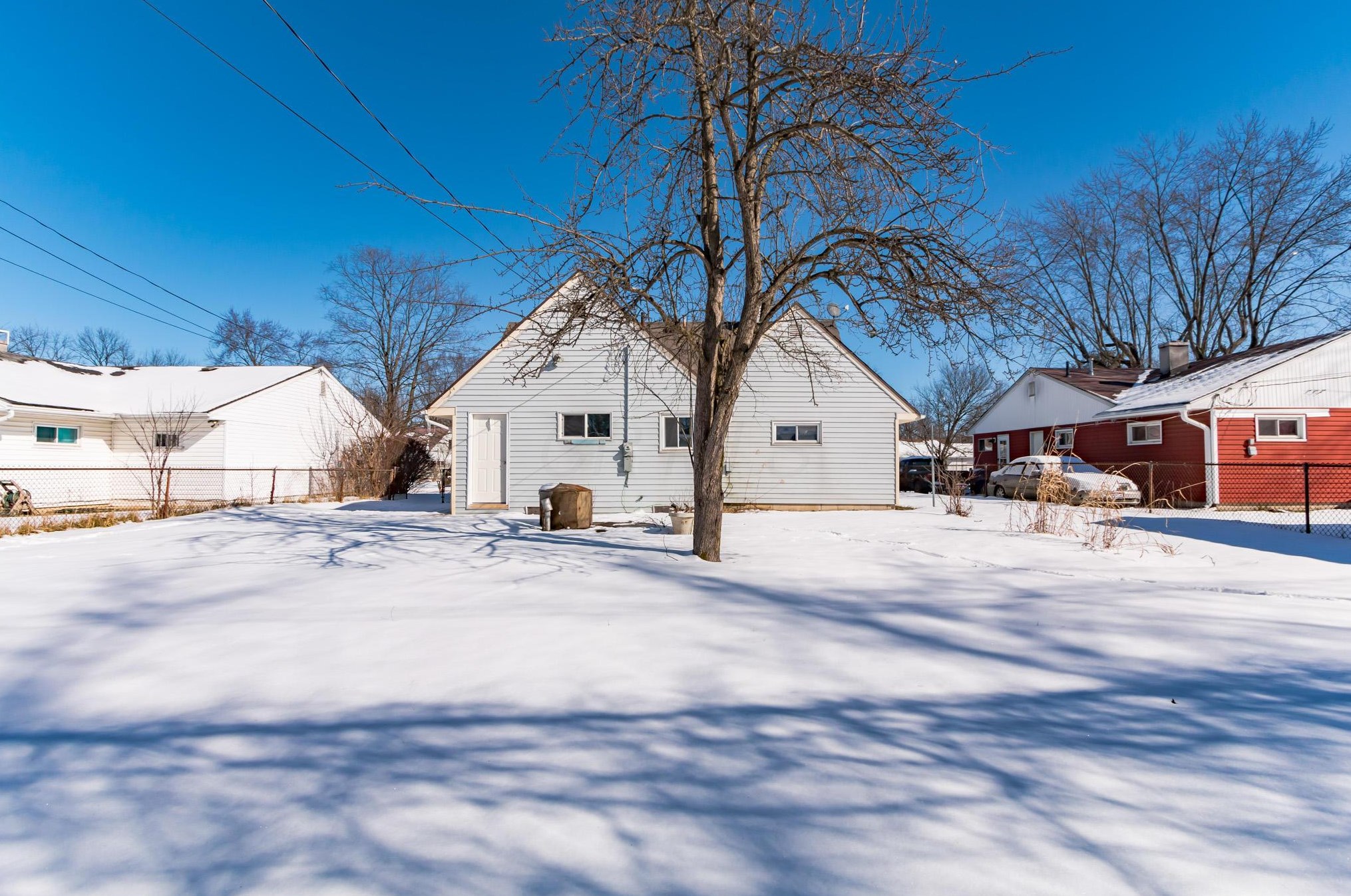 2165 Brentnell Ave, Columbus OH 43211-1911 exterior