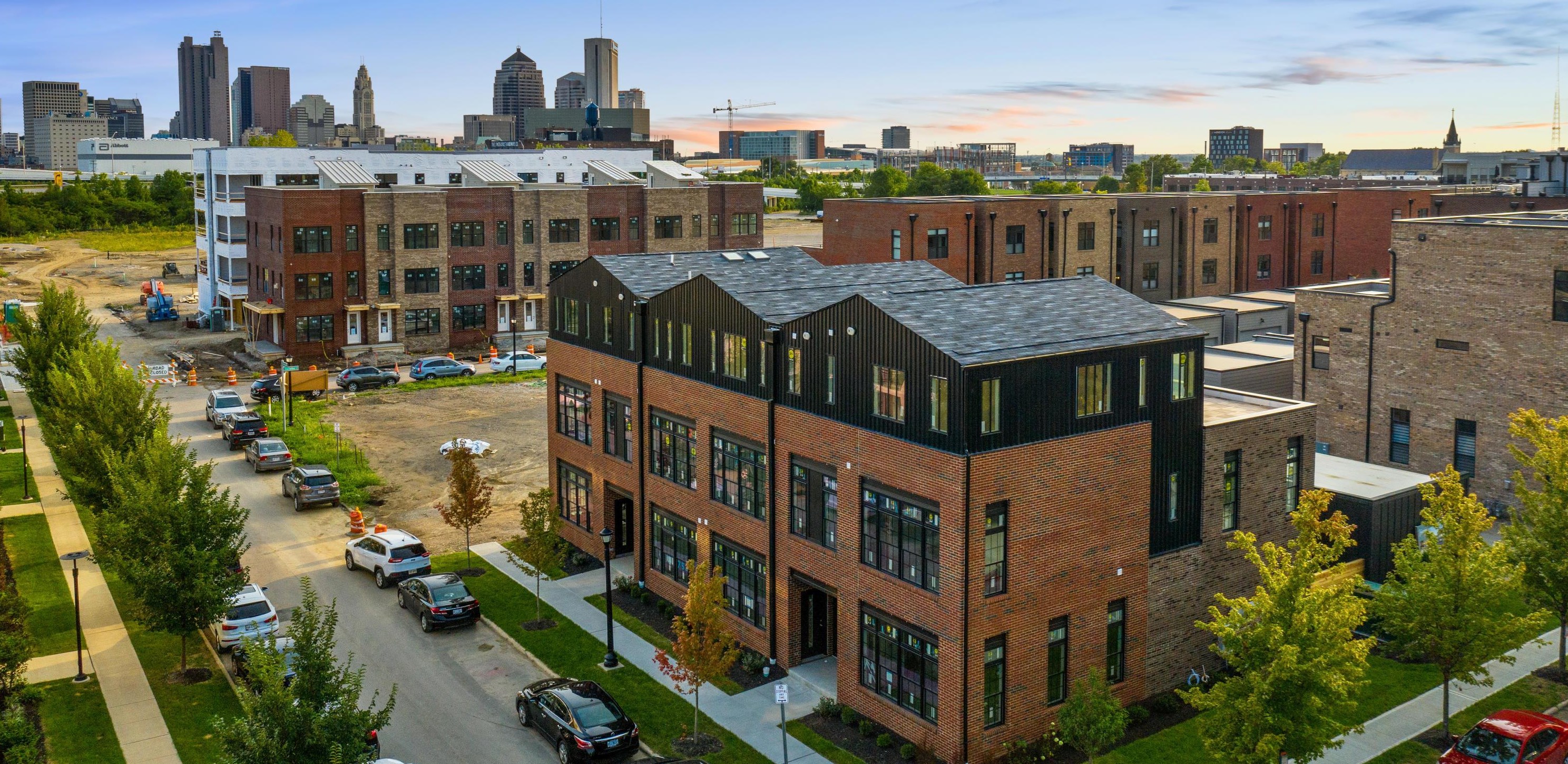 753 Civitas Ave, Columbus, OH 43215-1785