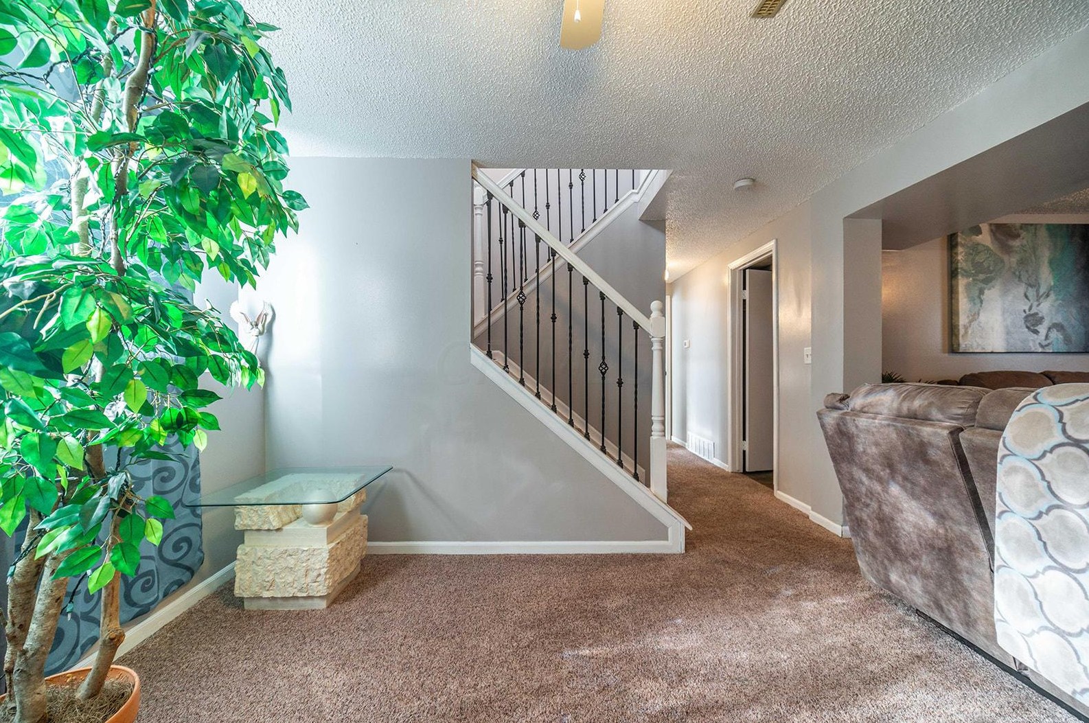 4673 Glenhaven Dr, Columbus OH 43231-5949 exterior