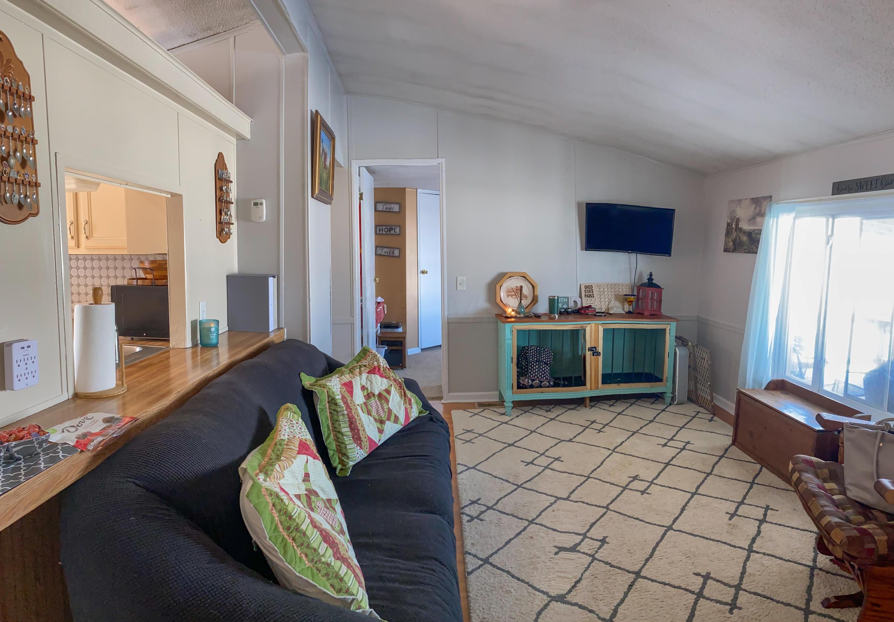 17888 Mishey Rd, North Liberty, OH 44822-9480
