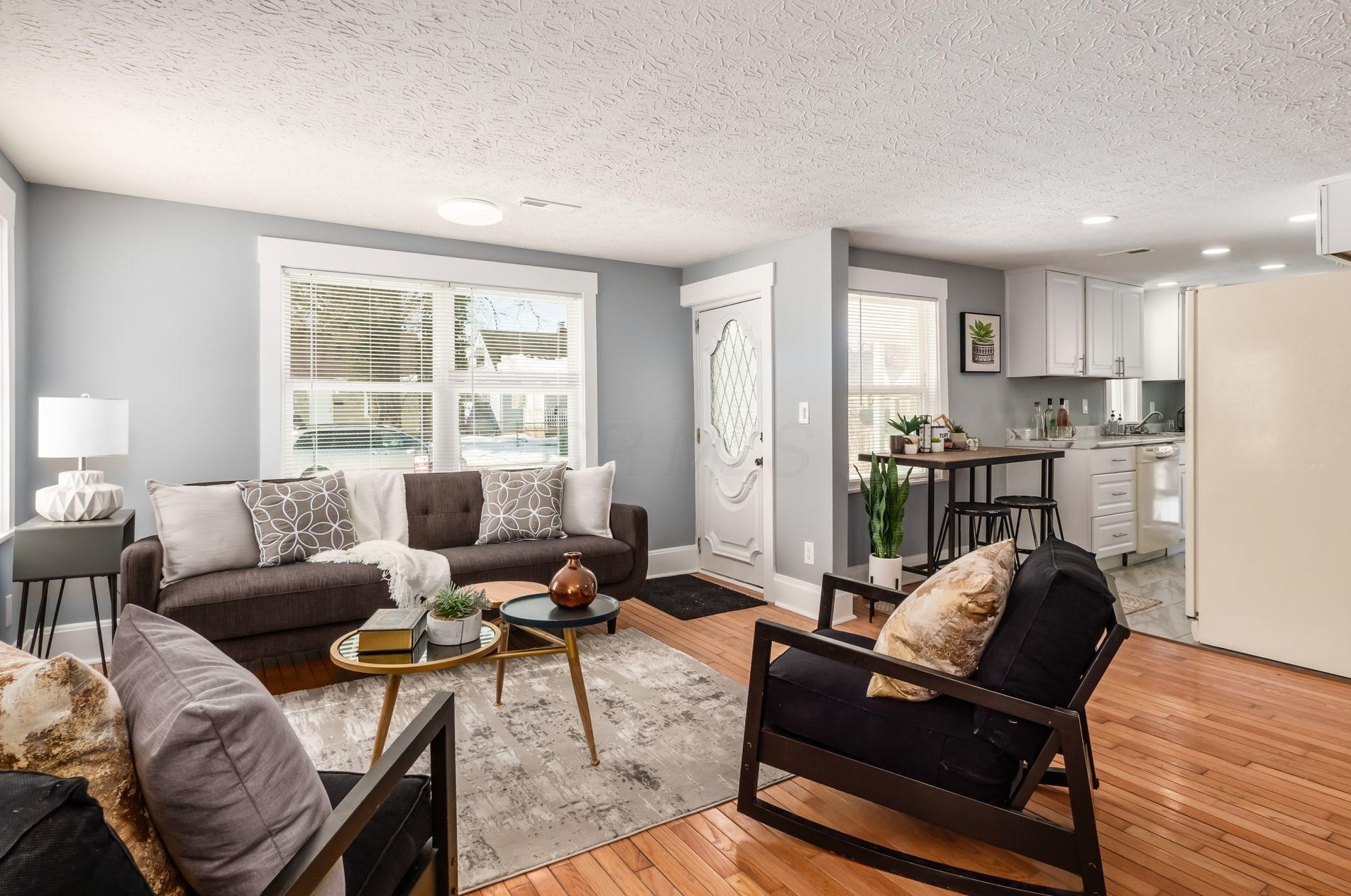 2230 Mcguffey Rd, Columbus OH 43211-2021 exterior