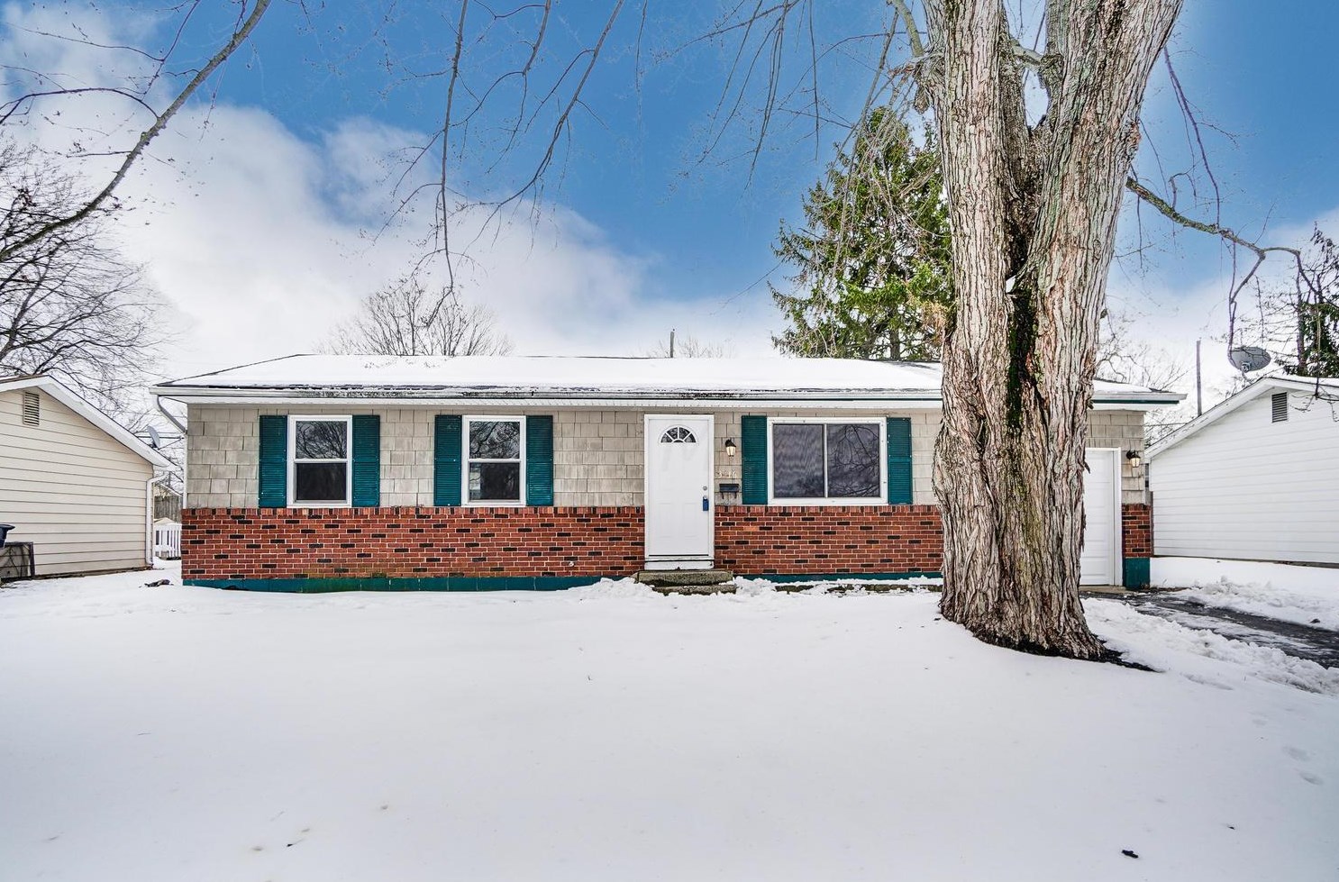 3416 Latonia Rd, Columbus, OH 43232-6350