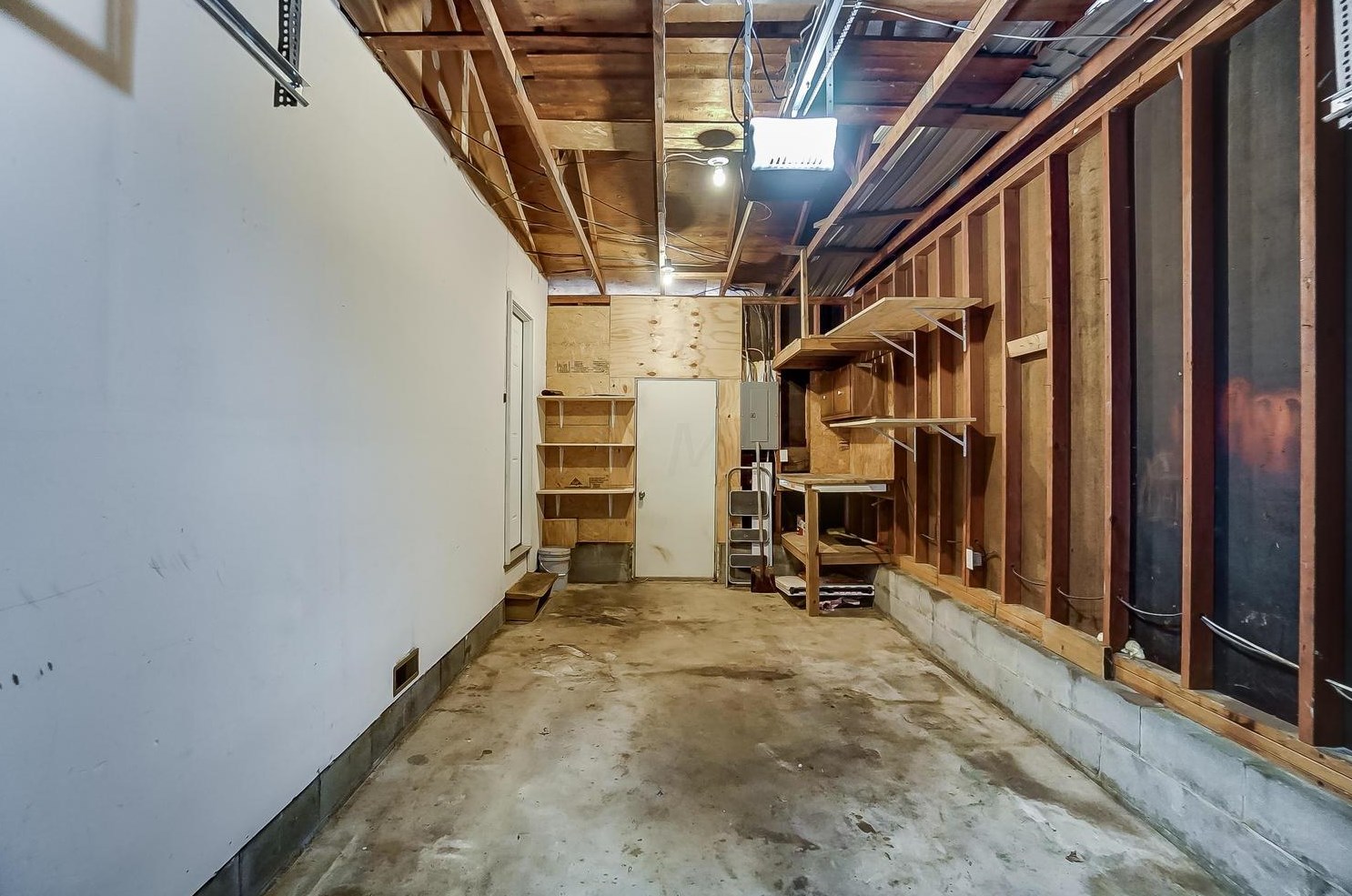 3416 Latonia Rd, Columbus OH 43232-6350 exterior