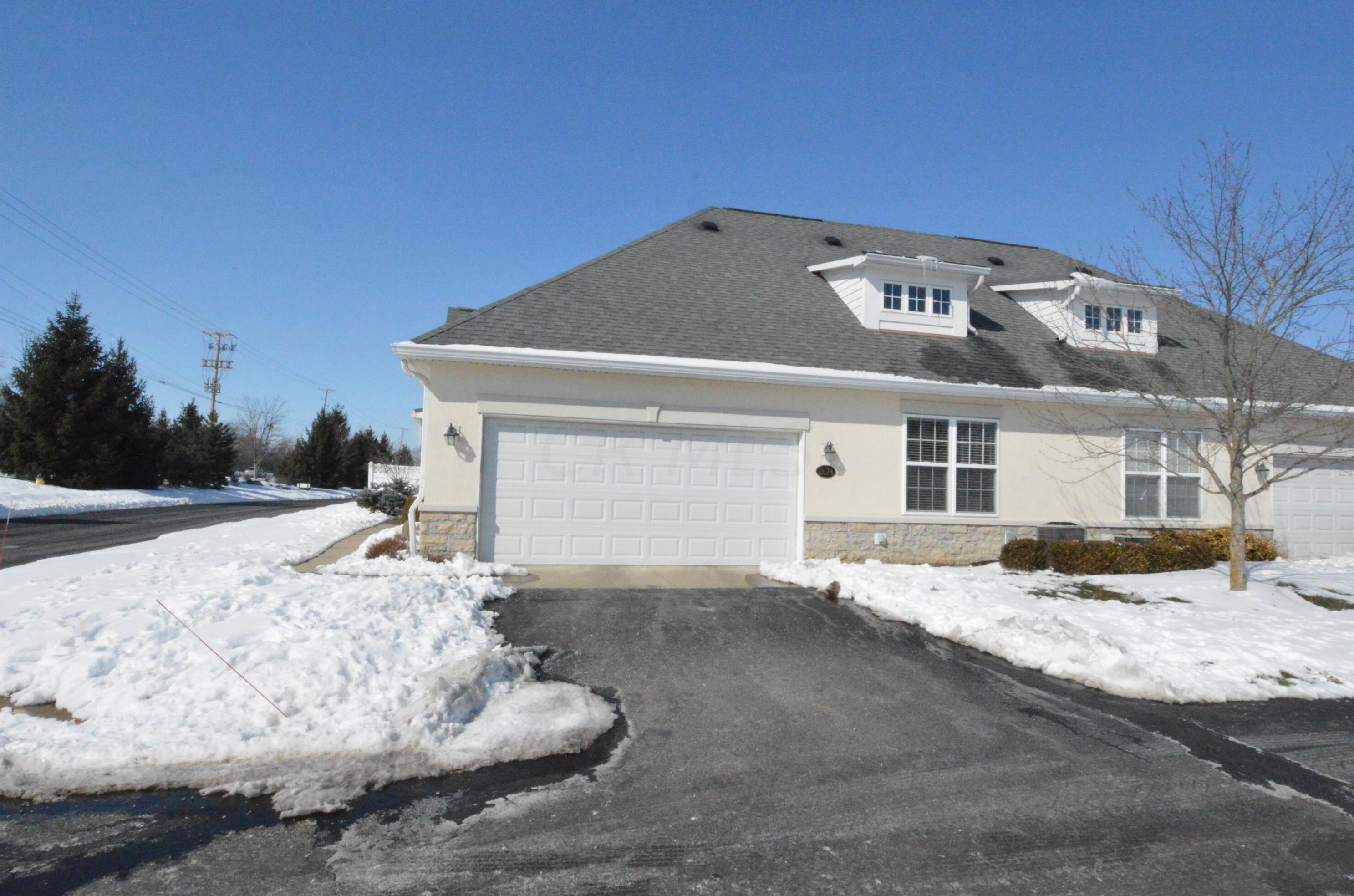 2674 Scioto Station Dr, Columbus, OH 43204-3662