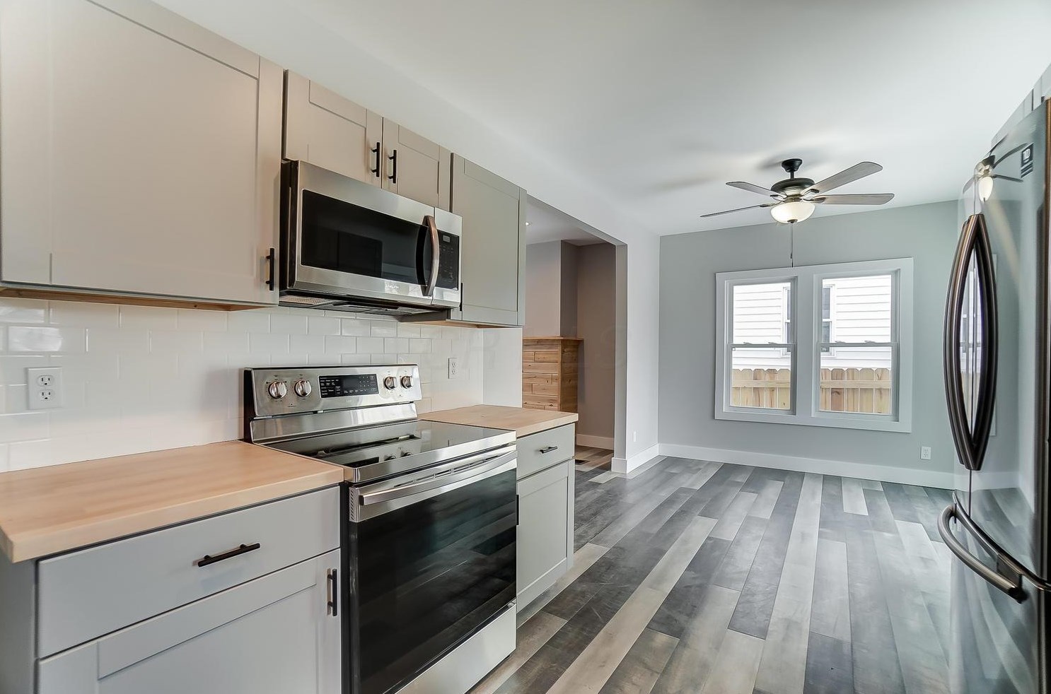 535 Catherine St, Columbus OH 43223-1966 exterior