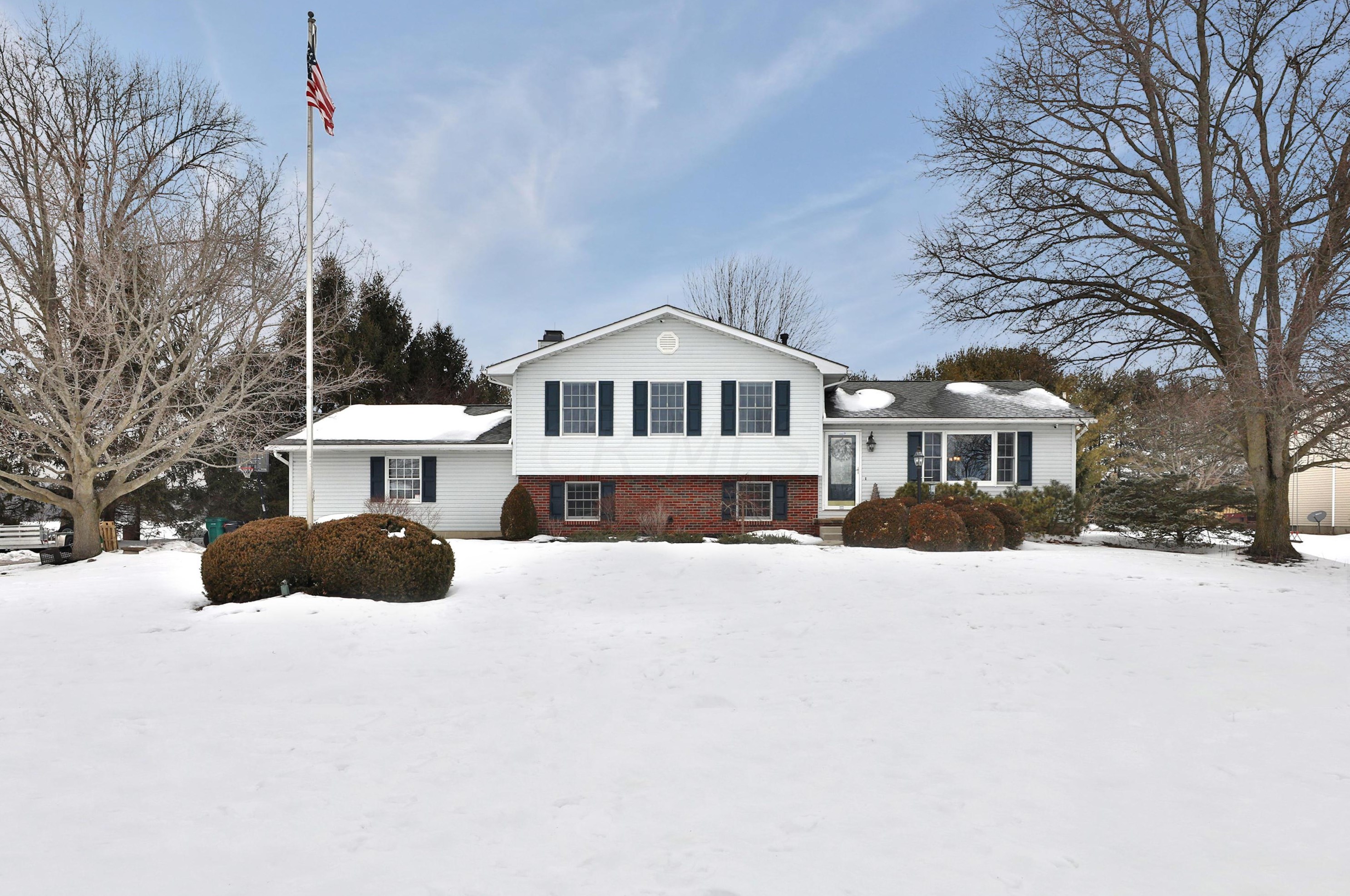 8038 Morris Rd, Hilliard, OH 43026-9747